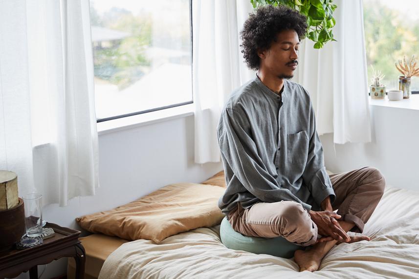 8 Mini Mindfulness Practices That Can Melt Stress All Day